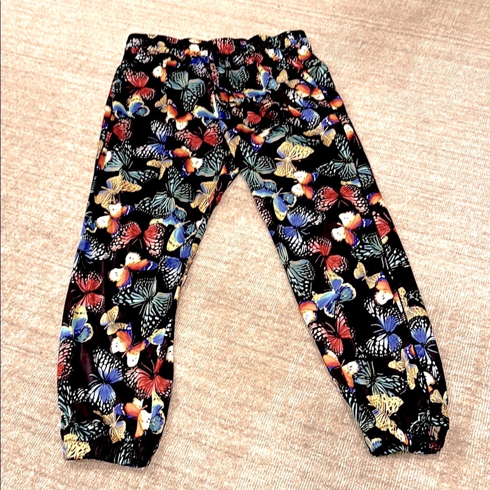 Johnny Was Silk with Butterfly Print drawstring jogger pants. Size S. Silk.